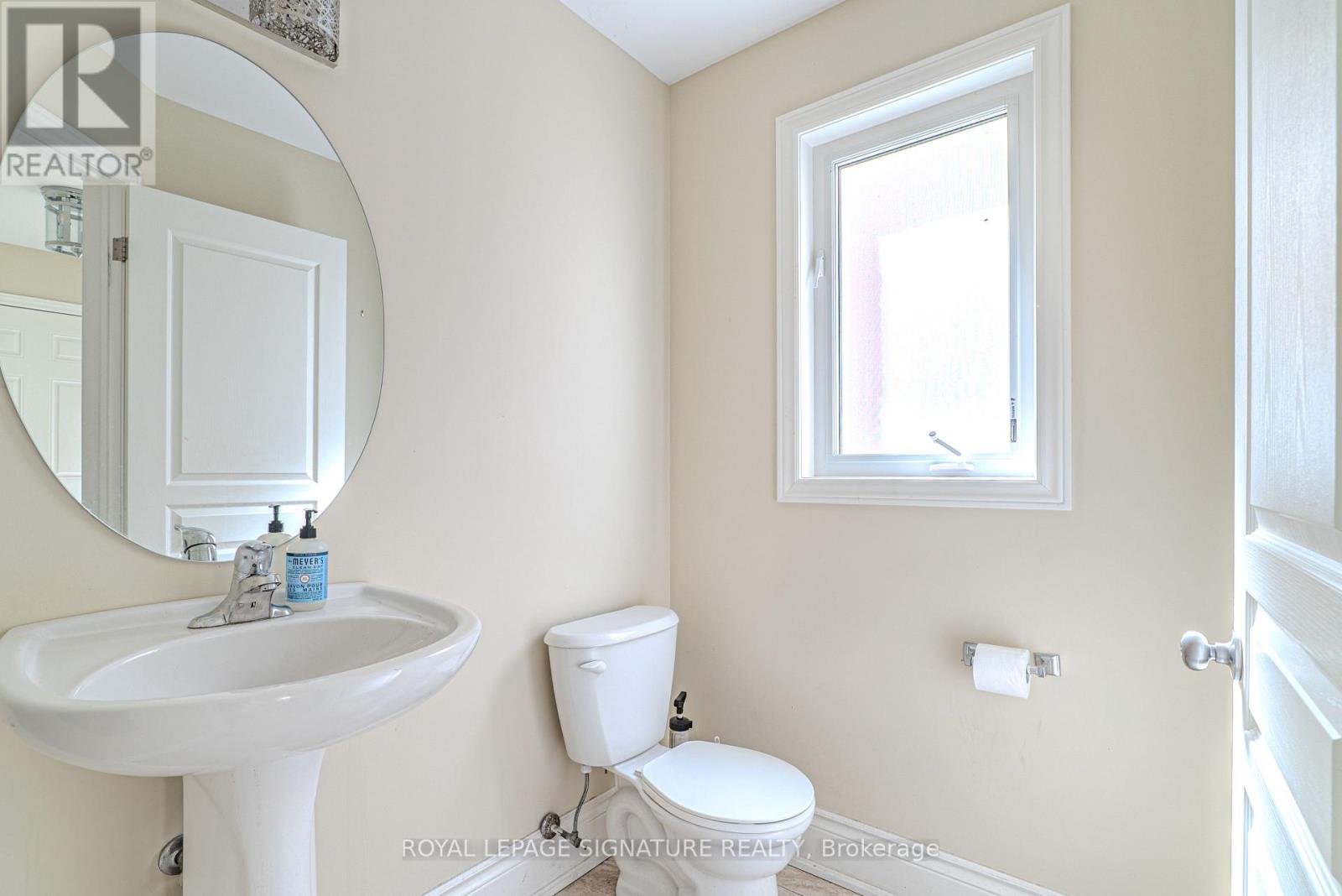 6502 Desanka Avenue, Niagara Falls (Forestview), Ontario  L2H 0B4 - Photo 15 - X12442532