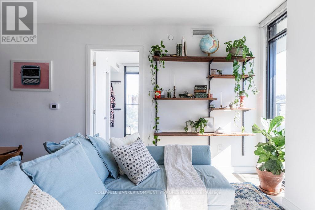 727 - 1 Jarvis Street, Hamilton, Ontario L8R 0A8 - Photo 16 - X12442533