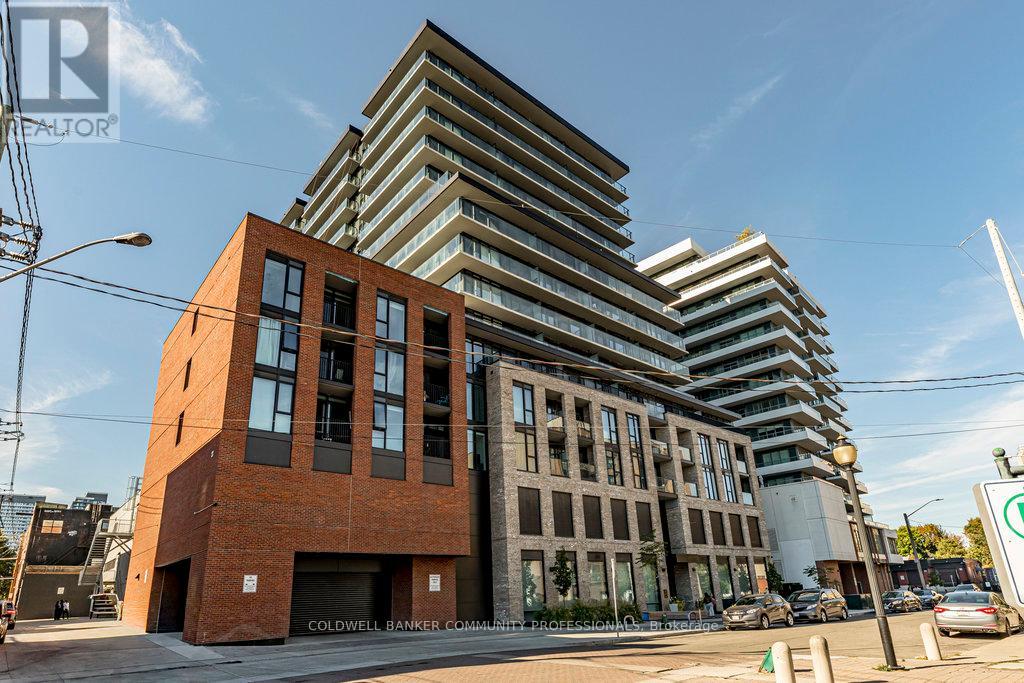 727 - 1 Jarvis Street, Hamilton, Ontario L8R 0A8 - Photo 3 - X12442533