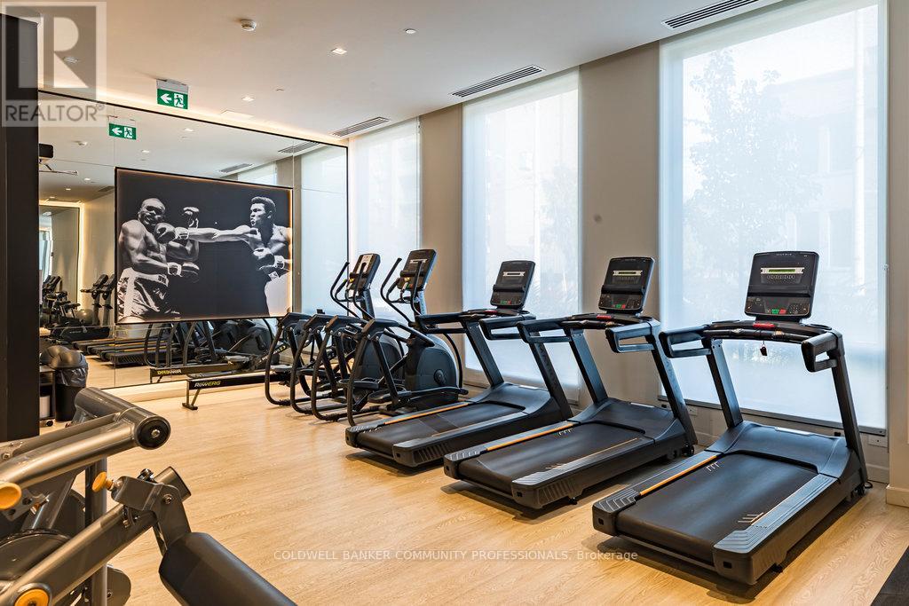 727 - 1 Jarvis Street, Hamilton, Ontario L8R 0A8 - Photo 42 - X12442533