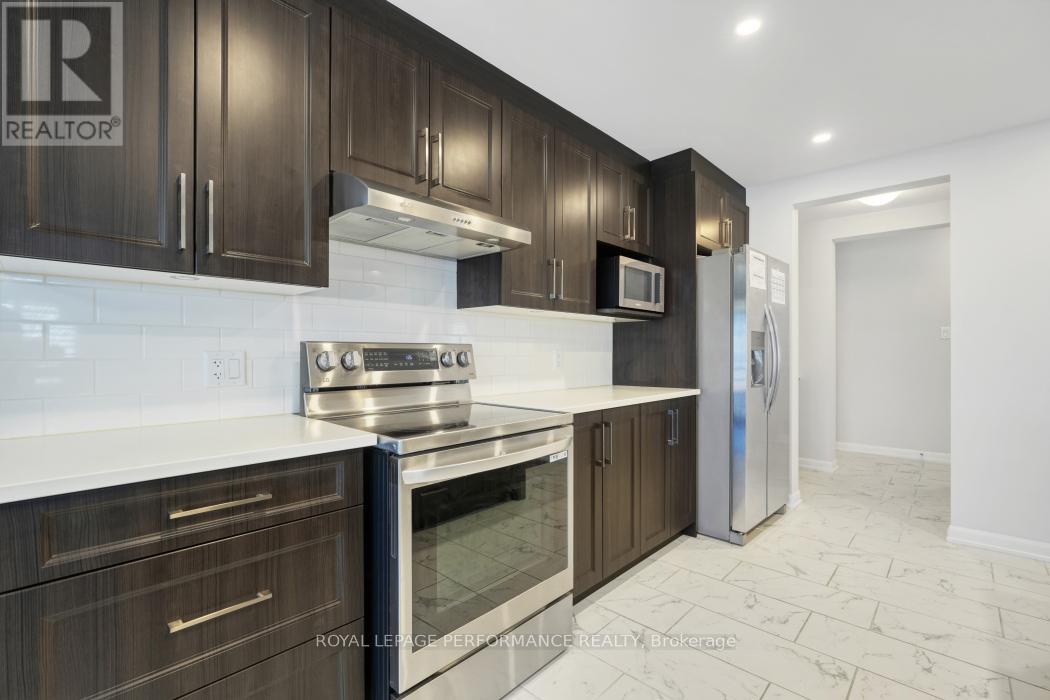658 Chillon Street, Alfred And Plantagenet, Ontario  K0A 3K0 - Photo 10 - X12442711
