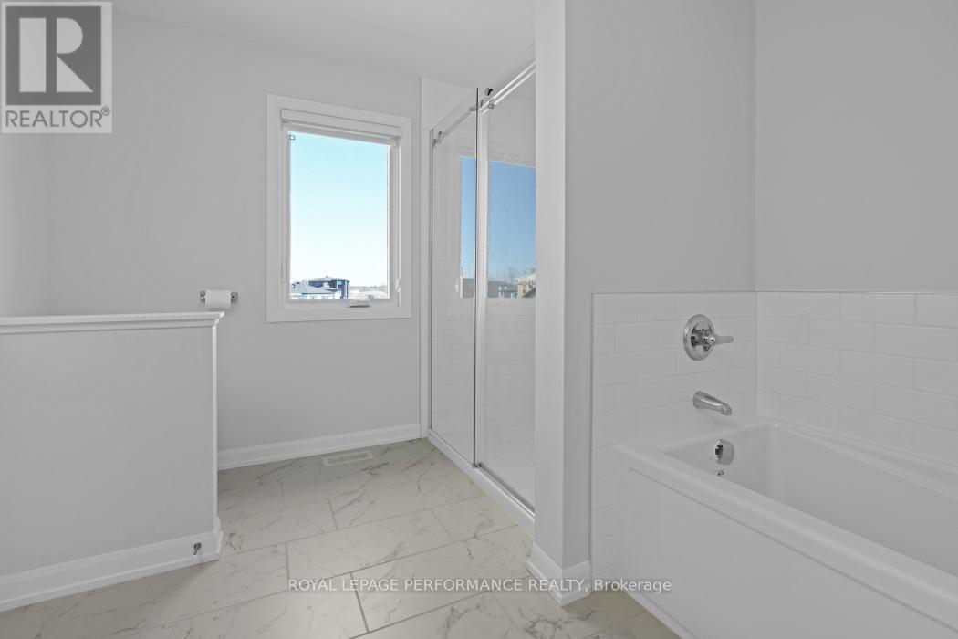 658 Chillon Street, Alfred And Plantagenet, Ontario  K0A 3K0 - Photo 21 - X12442711
