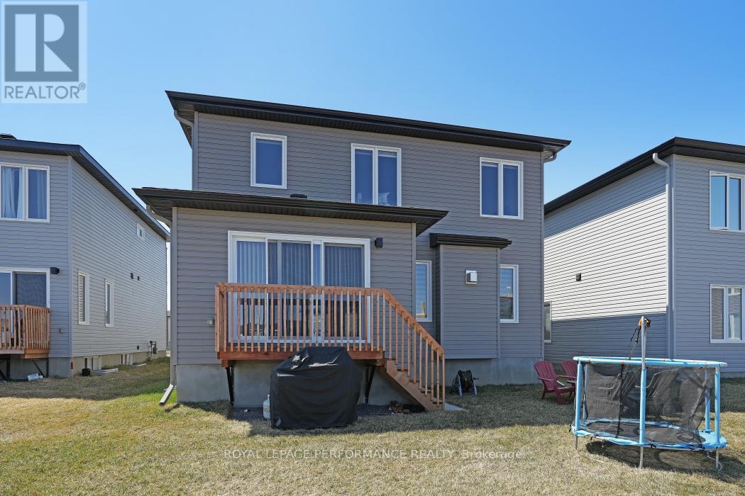 658 Chillon Street, Alfred And Plantagenet, Ontario  K0A 3K0 - Photo 31 - X12442711