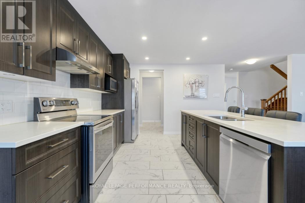 658 Chillon Street, Alfred And Plantagenet, Ontario  K0A 3K0 - Photo 9 - X12442711