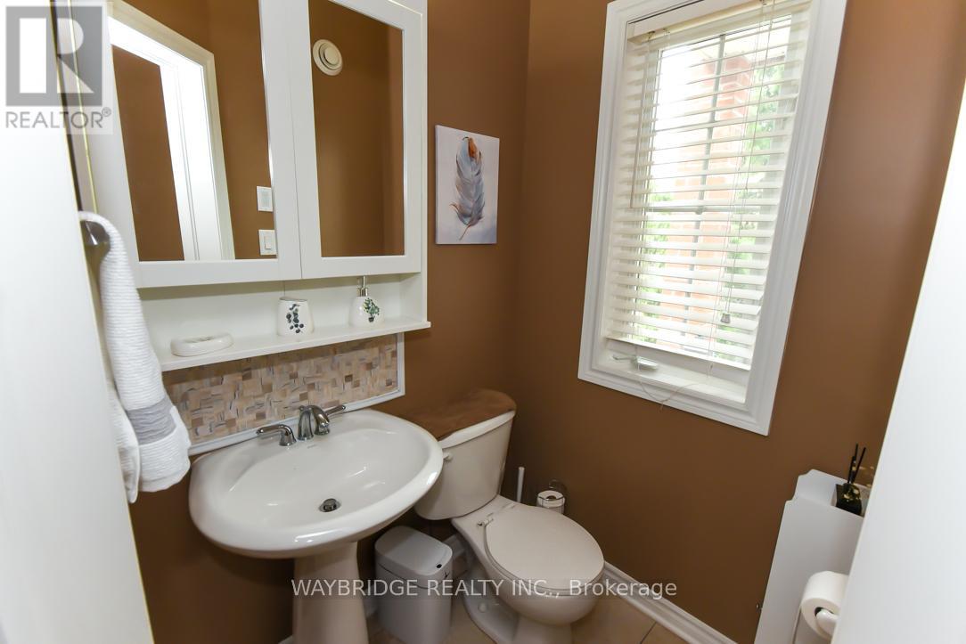 220 Jersey Tea Circle, Ottawa, Ontario  K1V 2L4 - Photo 10 - X12442721