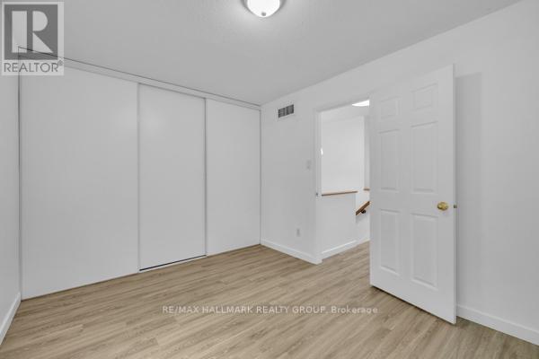 320 Gotham Private, Ottawa, Ontario  K2C 4G7 - Photo 28 - X12442739