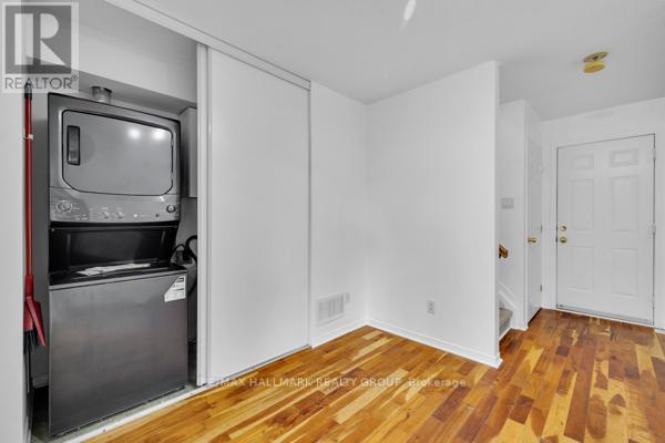 320 Gotham Private, Ottawa, Ontario  K2C 4G7 - Photo 37 - X12442739