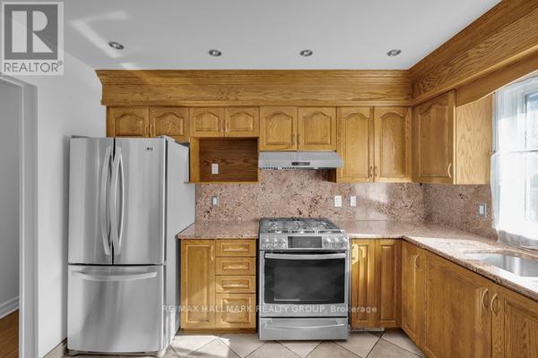 29 Montana Way, Ottawa, Ontario  K2J 4M5 - Photo 14 - X12442772