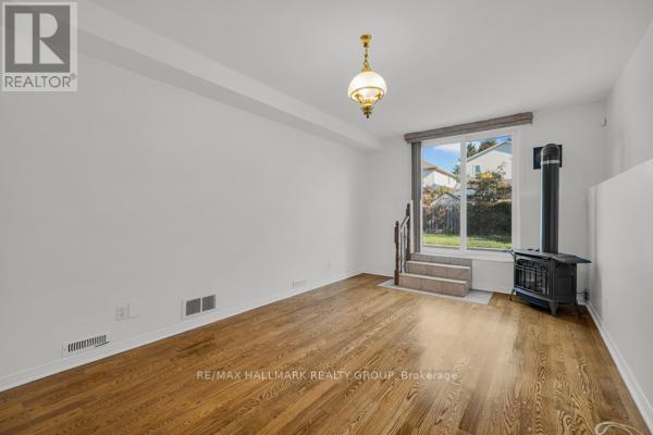 29 Montana Way, Ottawa, Ontario  K2J 4M5 - Photo 23 - X12442772