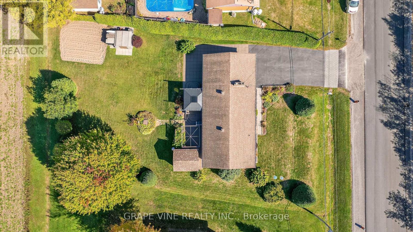 5041 Thunder Road, Ottawa, Ontario  K0A 1K0 - Photo 39 - X12442778