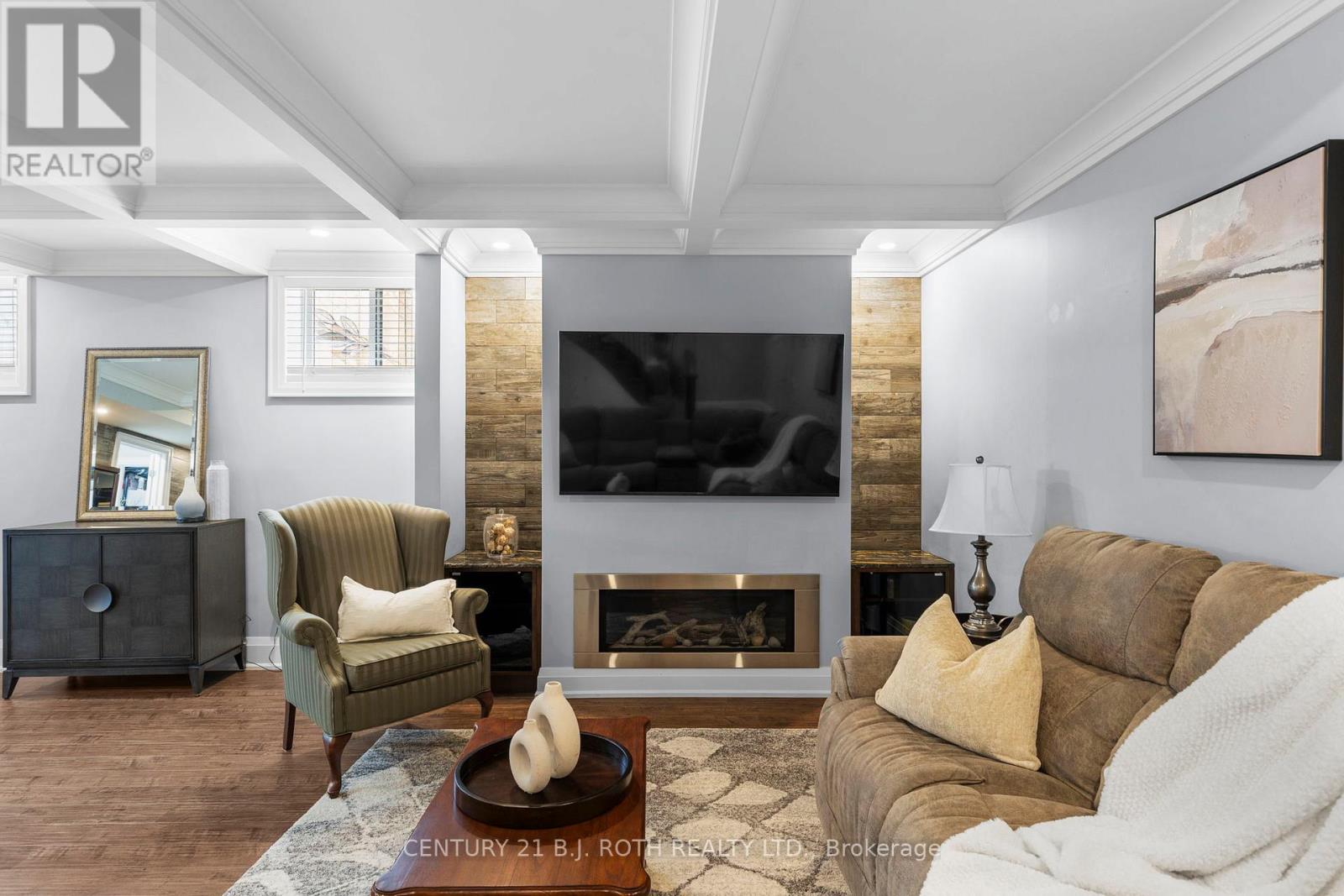 41 Osborn Street, Essa (Angus), Ontario  L0M 1B0 - Photo 27 - N12442549