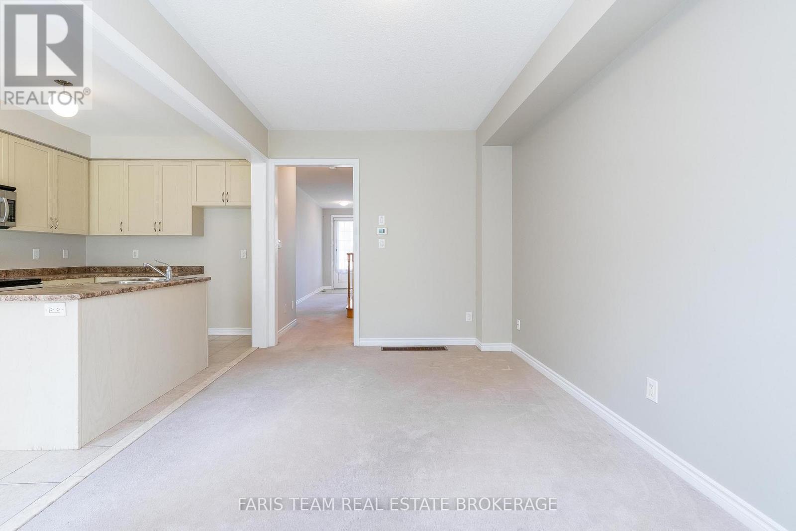 103 Collier Crescent, Essa (Angus), Ontario  L3W 0M8 - Photo 14 - N12442553