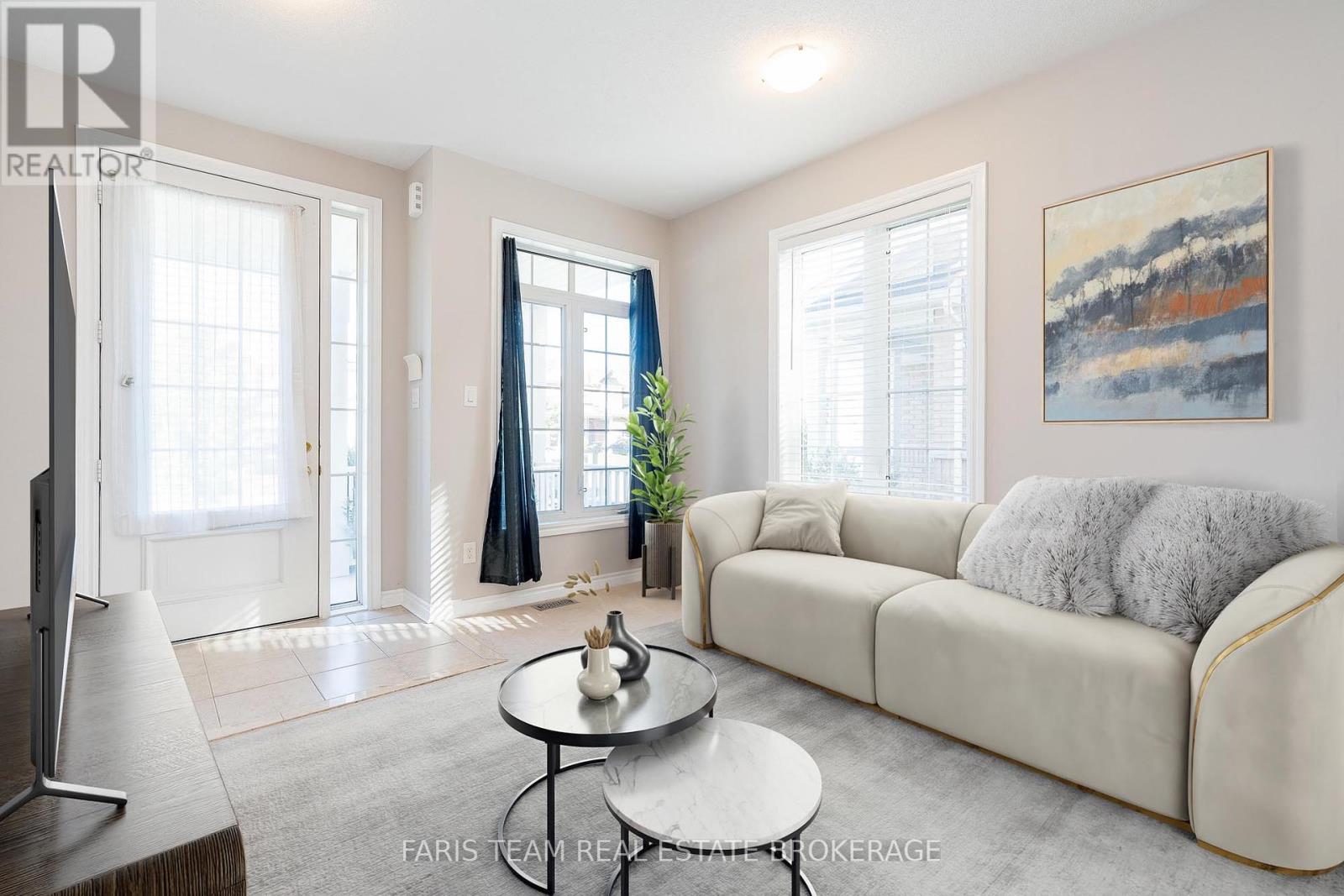 103 Collier Crescent, Essa (Angus), Ontario  L3W 0M8 - Photo 15 - N12442553