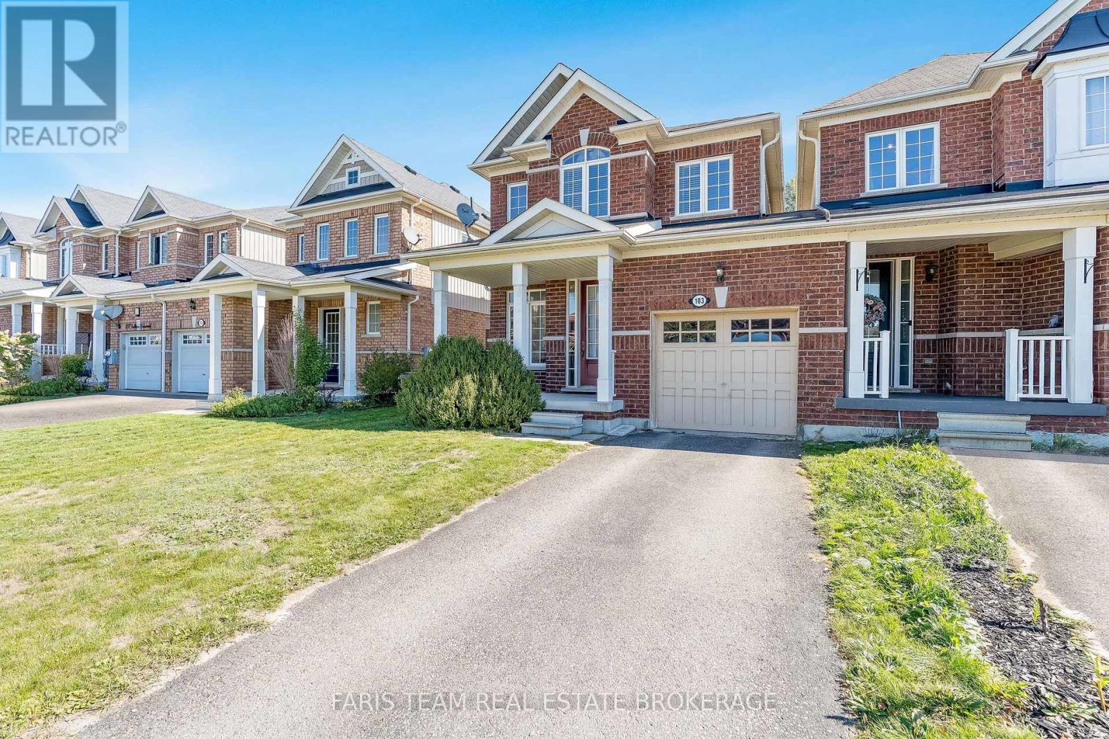 103 Collier Crescent, Essa (Angus), Ontario  L3W 0M8 - Photo 2 - N12442553