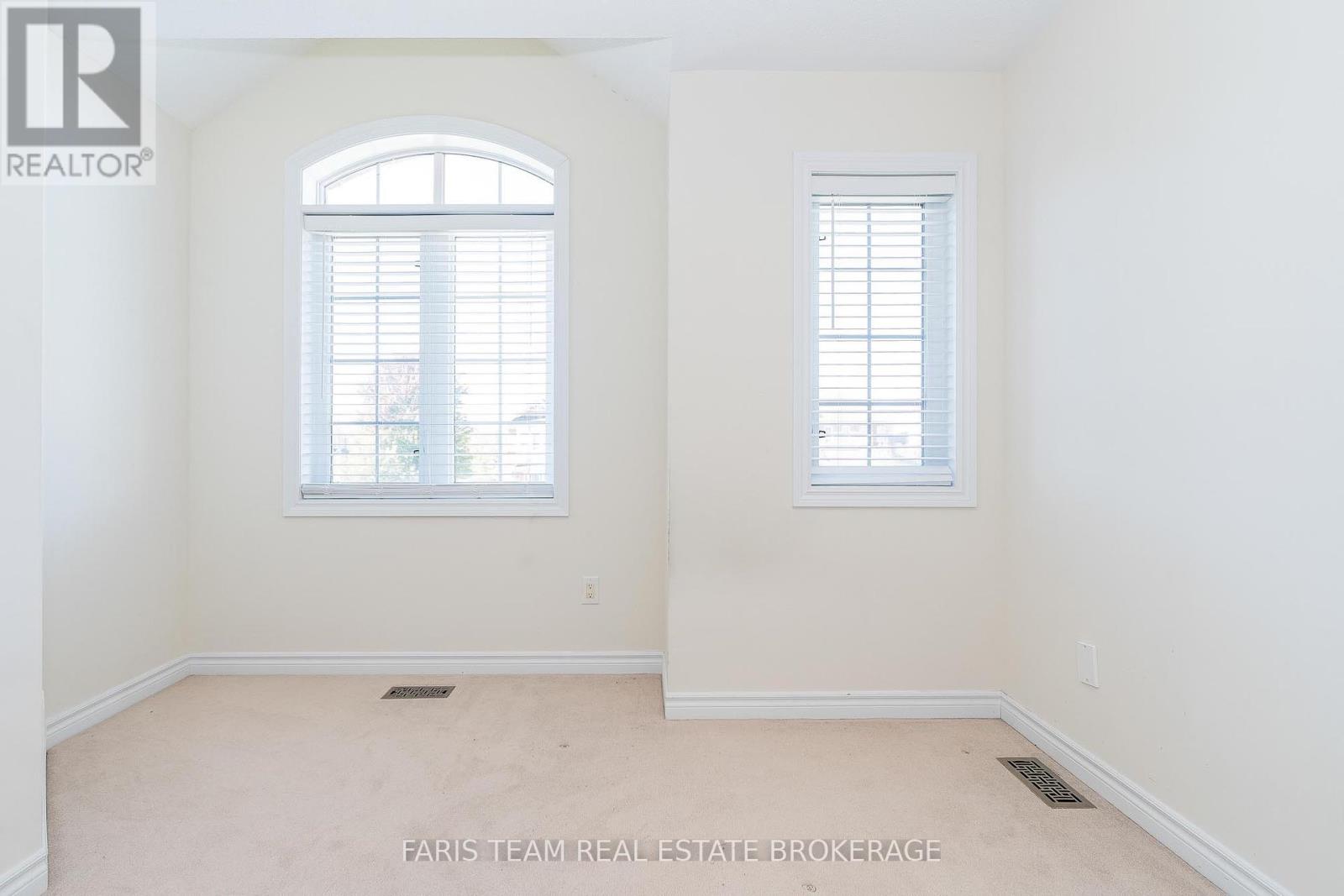 103 Collier Crescent, Essa (Angus), Ontario  L3W 0M8 - Photo 27 - N12442553