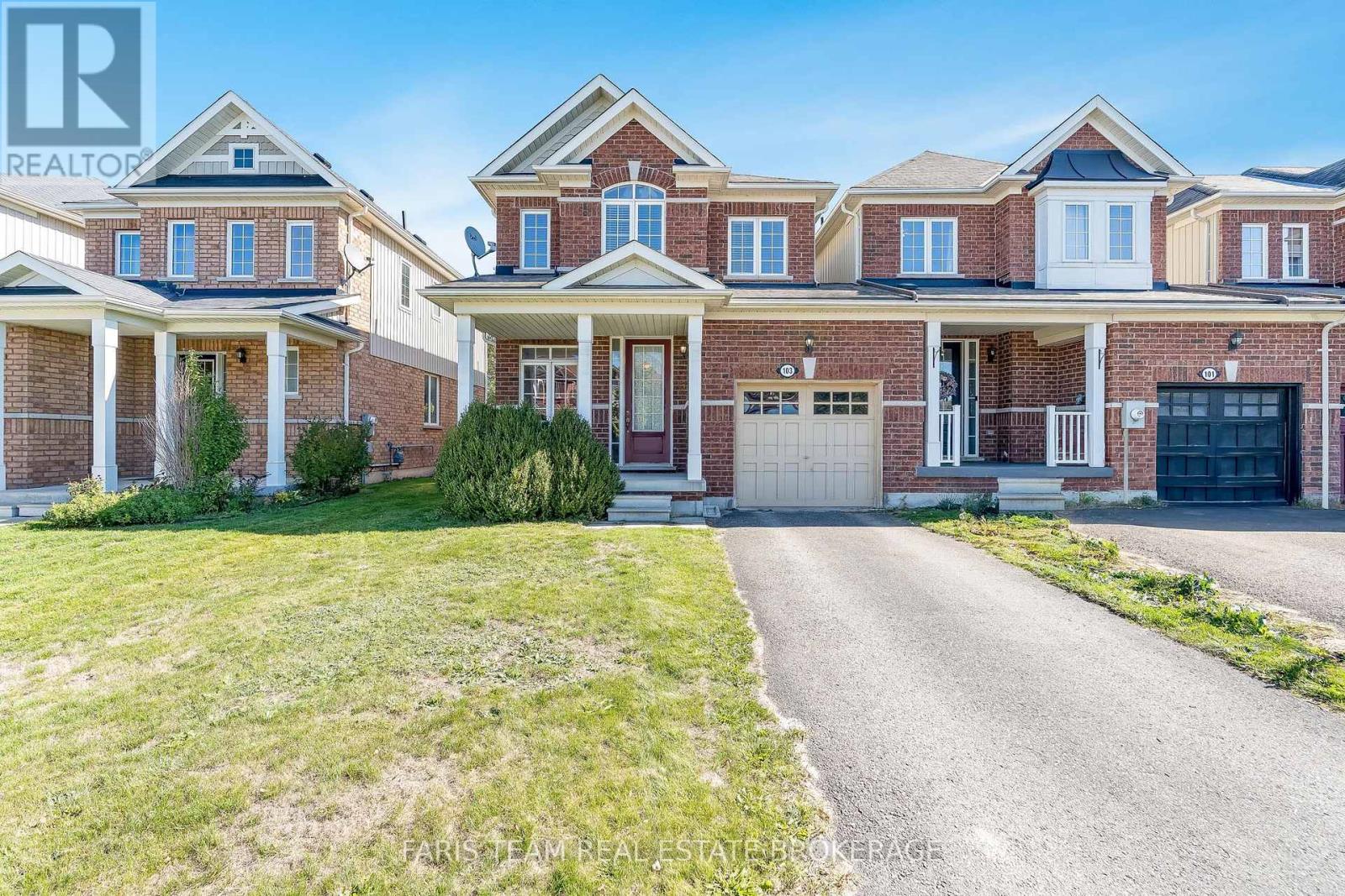 103 Collier Crescent, Essa (Angus), Ontario  L3W 0M8 - Photo 3 - N12442553