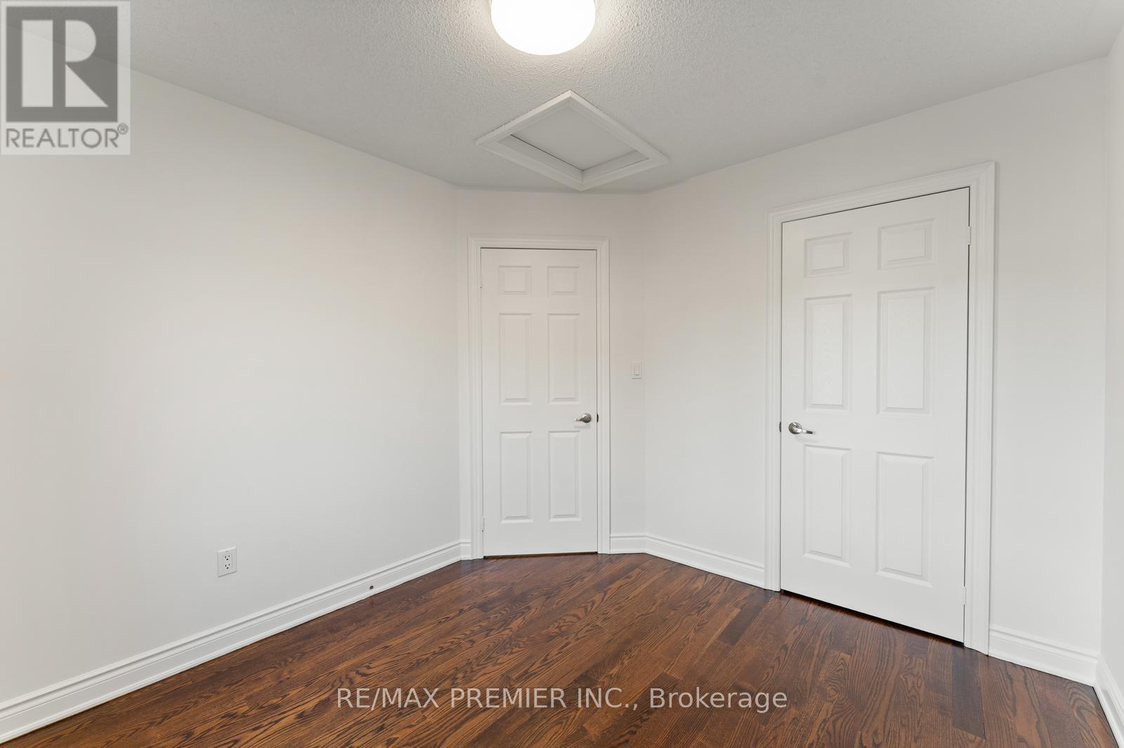 34 George Bogg Road, Vaughan (East Woodbridge), Ontario  L4L 0A3 - Photo 33 - N12442587