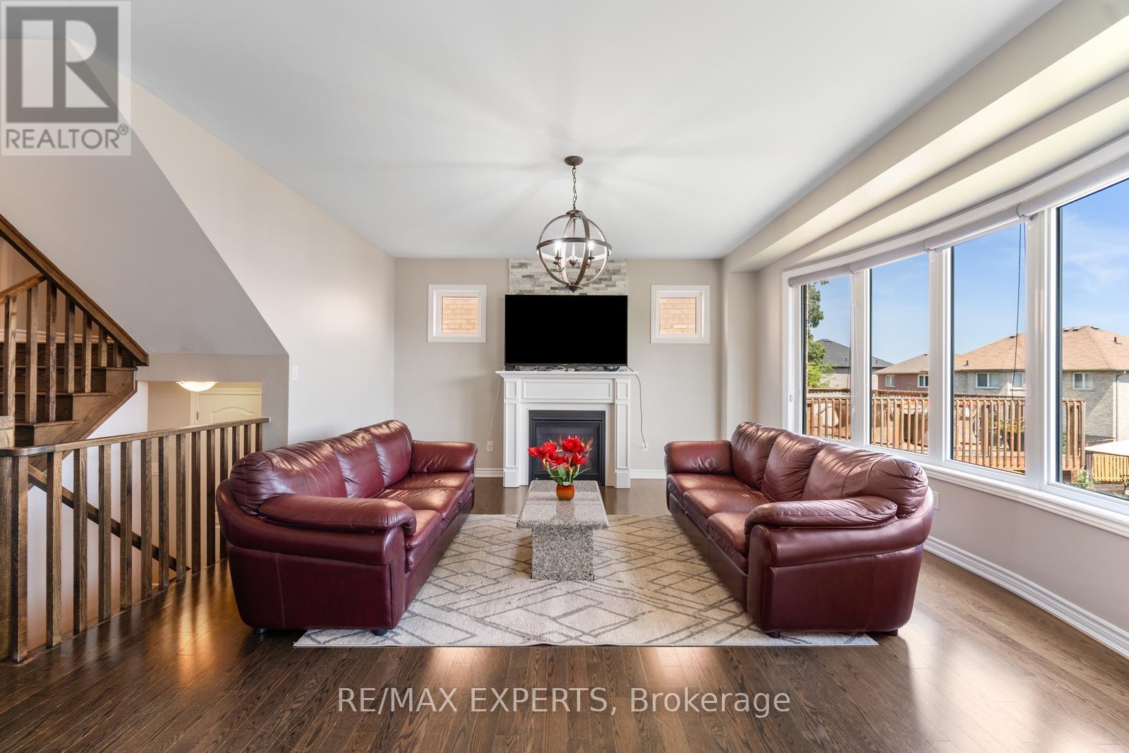 2144 Dale Road, Innisfil (Alcona), Ontario  L9S 0G9 - Photo 10 - N12442632