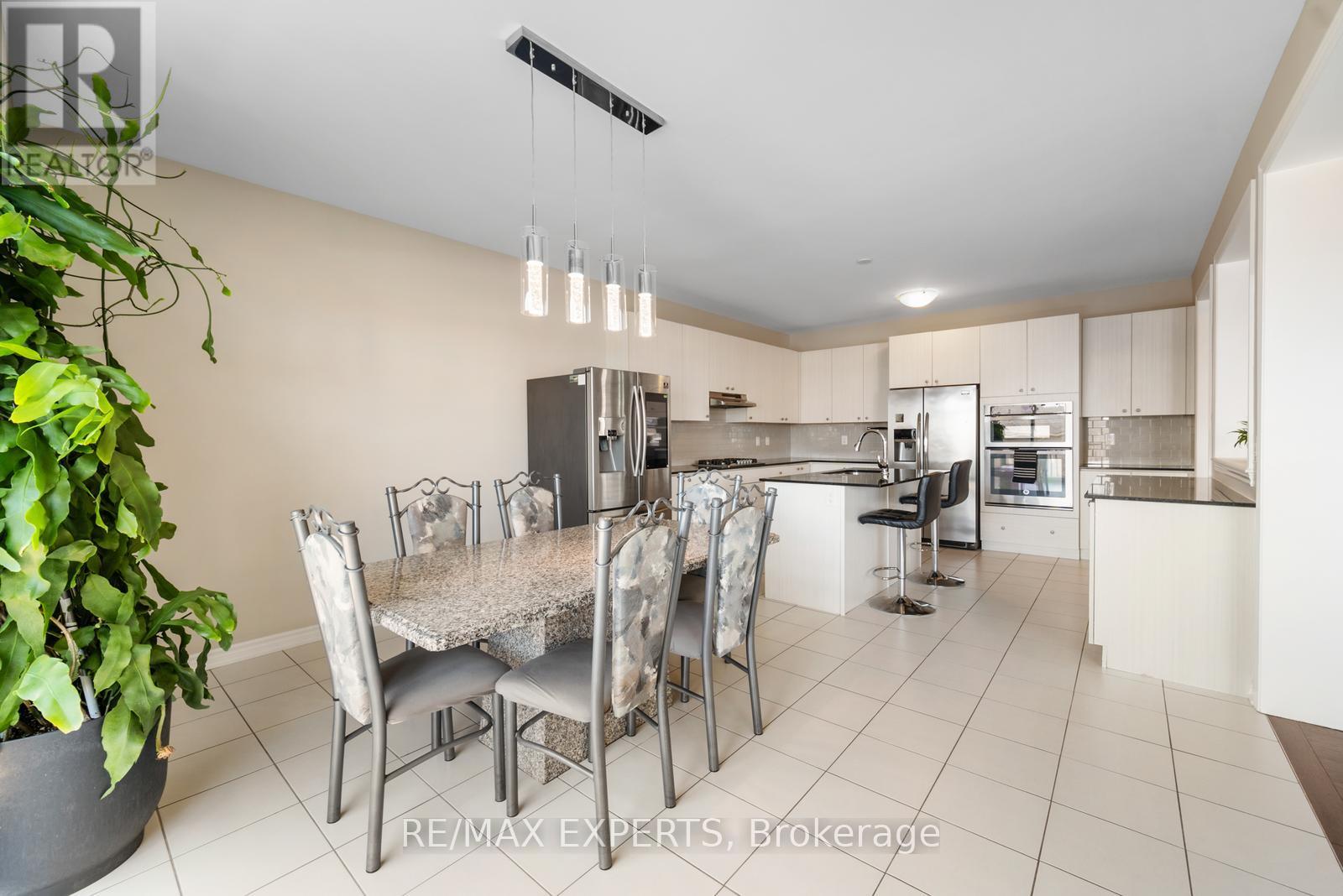 2144 Dale Road, Innisfil (Alcona), Ontario  L9S 0G9 - Photo 12 - N12442632