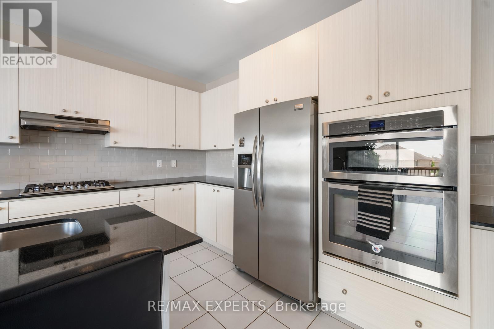 2144 Dale Road, Innisfil (Alcona), Ontario  L9S 0G9 - Photo 15 - N12442632