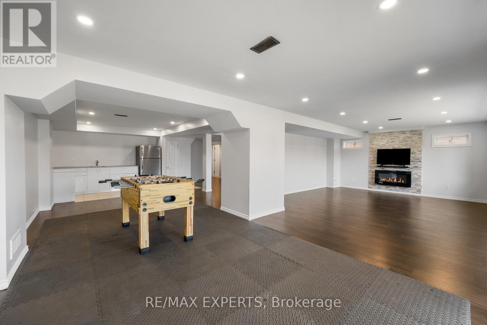 2144 Dale Road, Innisfil (Alcona), Ontario  L9S 0G9 - Photo 36 - N12442632