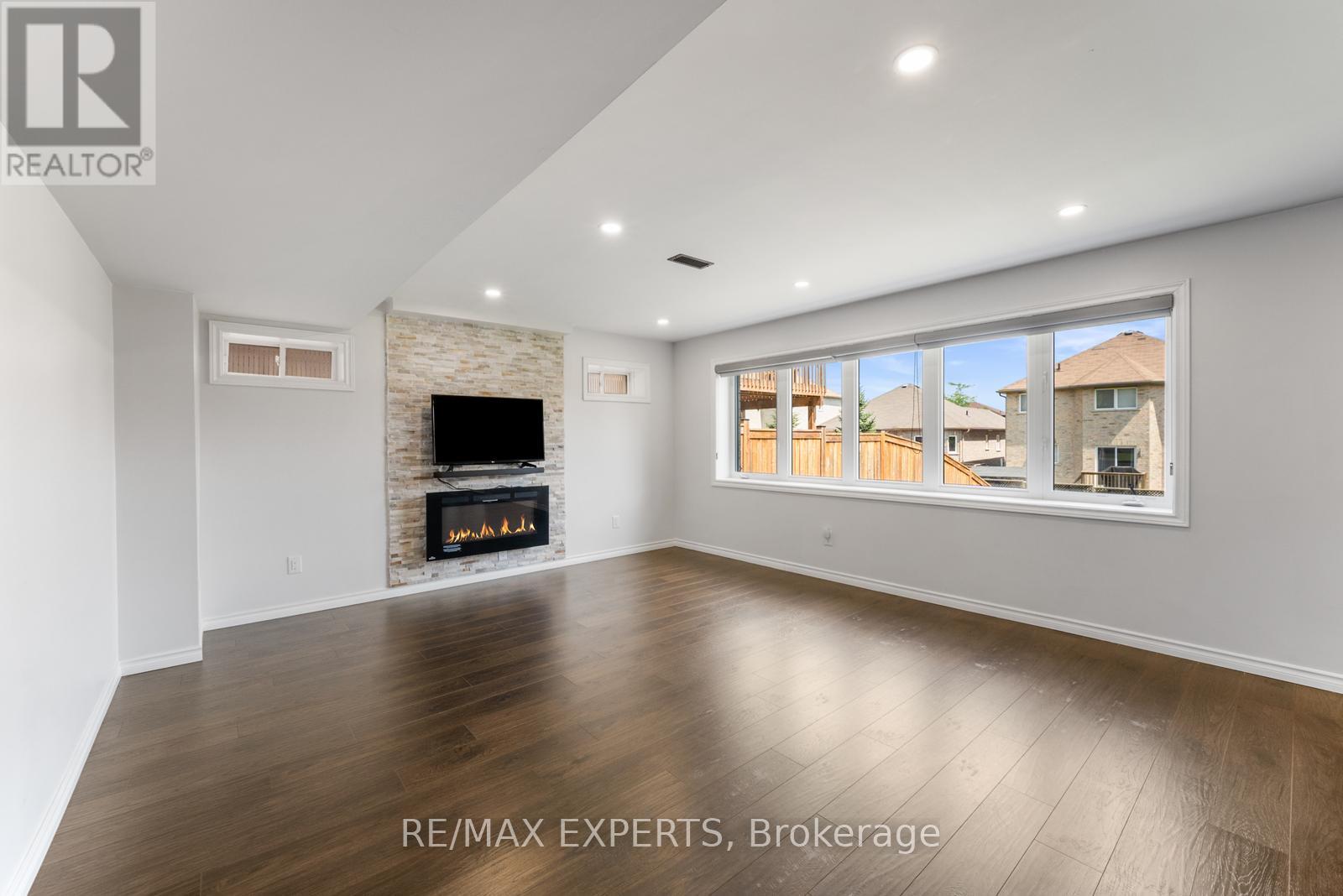 2144 Dale Road, Innisfil (Alcona), Ontario  L9S 0G9 - Photo 38 - N12442632