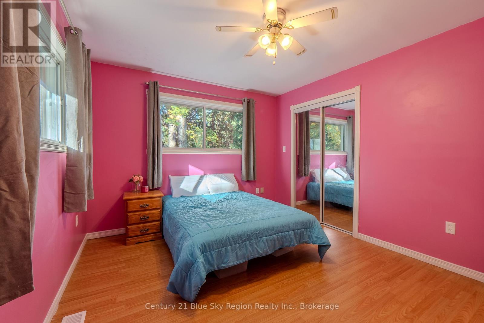 89 Sunrise Bay Drive, Callander, Ontario  P0H 1H0 - Photo 22 - X12442801