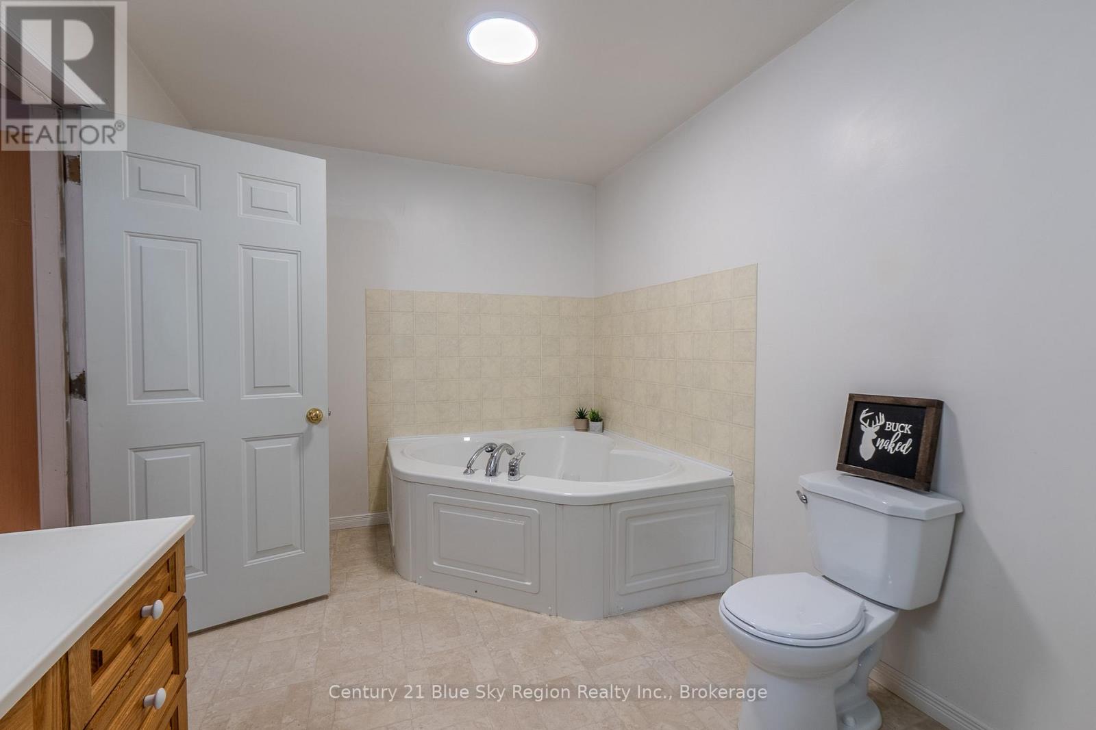 89 Sunrise Bay Drive, Callander, Ontario  P0H 1H0 - Photo 27 - X12442801