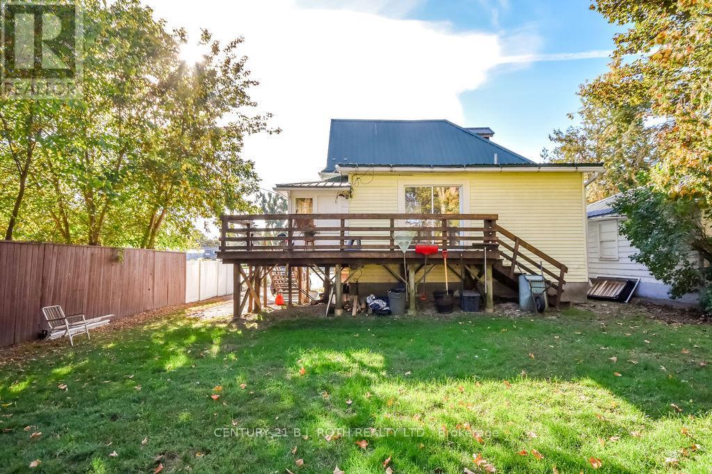 200 Edward Street, Orillia, Ontario  L3V 2X4 - Photo 5 - S12442577