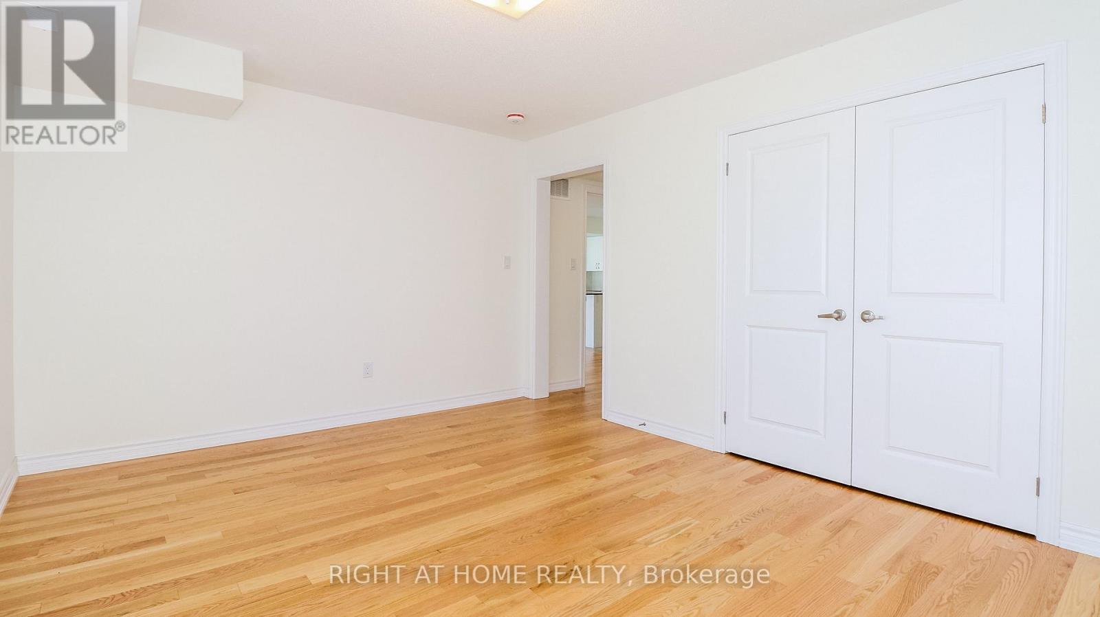 1 - 12 Bannister Road, Barrie, Ontario  L9J 0L4 - Photo 27 - S12442623