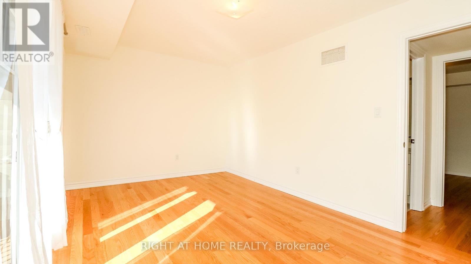 1 - 12 Bannister Road, Barrie, Ontario  L9J 0L4 - Photo 8 - S12442623
