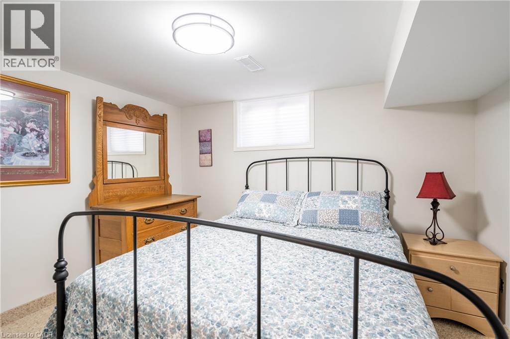 38 Salem Avenue, Hamilton, Ontario  L9A 3V9 - Photo 22 - 40776094