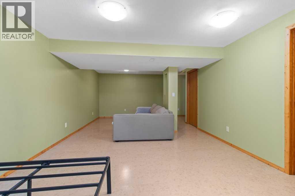 24 Amlee Close, Red Deer, Alberta  T4R 3G2 - Photo 24 - A2248399