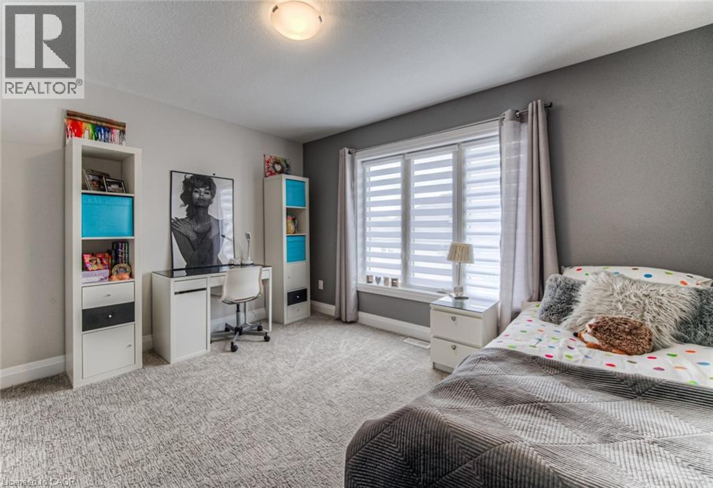 582 Mayapple Street, Waterloo, Ontario  N2V 0E3 - Photo 31 - 40768809