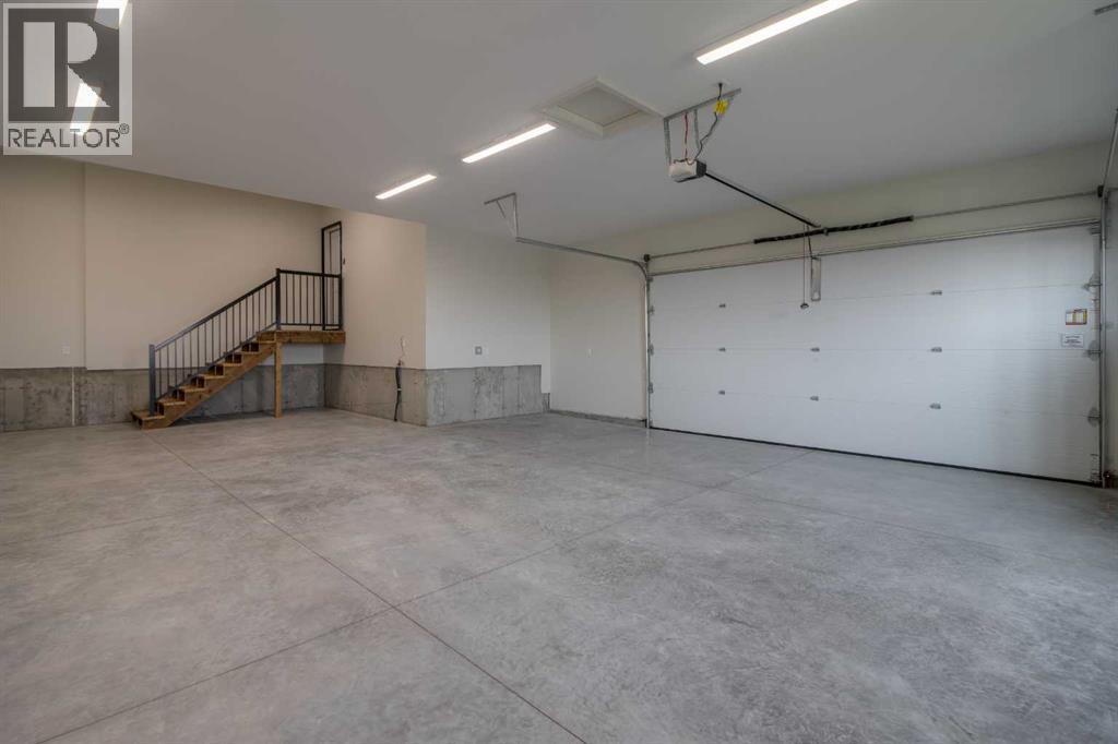 93 Prairie Arbour Boulevard S, Lethbridge, Alberta  T1K 5W3 - Photo 40 - A2257280