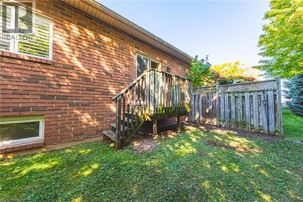 163 Livingston Avenue Unit# 3, Grimsby, Ontario  L3M 5S8 - Photo 31 - 40772819