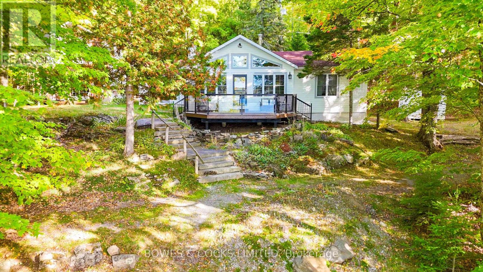 408 Couchs Road, North Kawartha, Ontario  K0L 1A0 - Photo 3 - X12442787