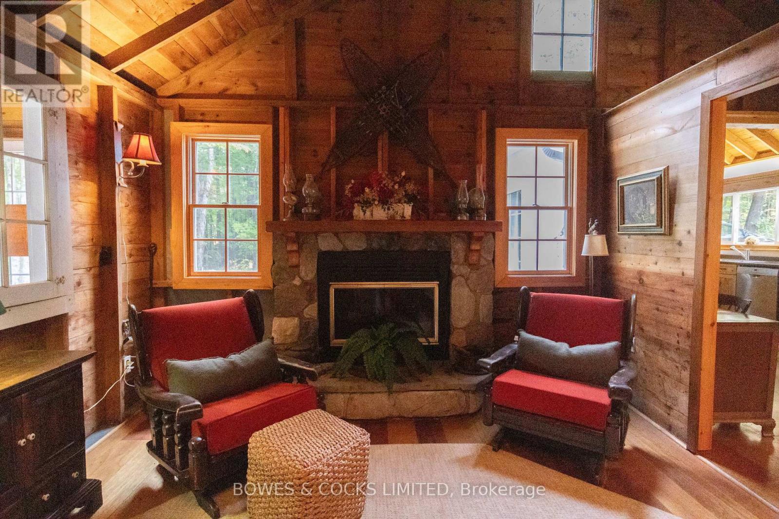 408 Couchs Road, North Kawartha, Ontario  K0L 1A0 - Photo 8 - X12442787