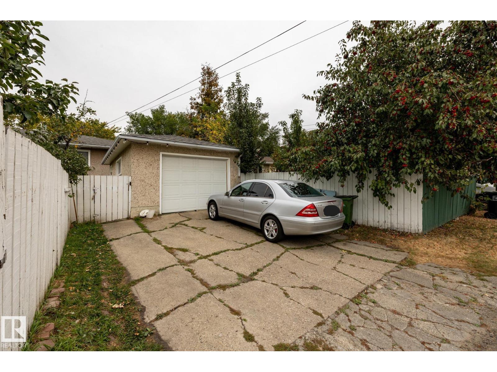 15707 92 Av Nw, Edmonton, Alberta  T5R 5C5 - Photo 38 - E4460621