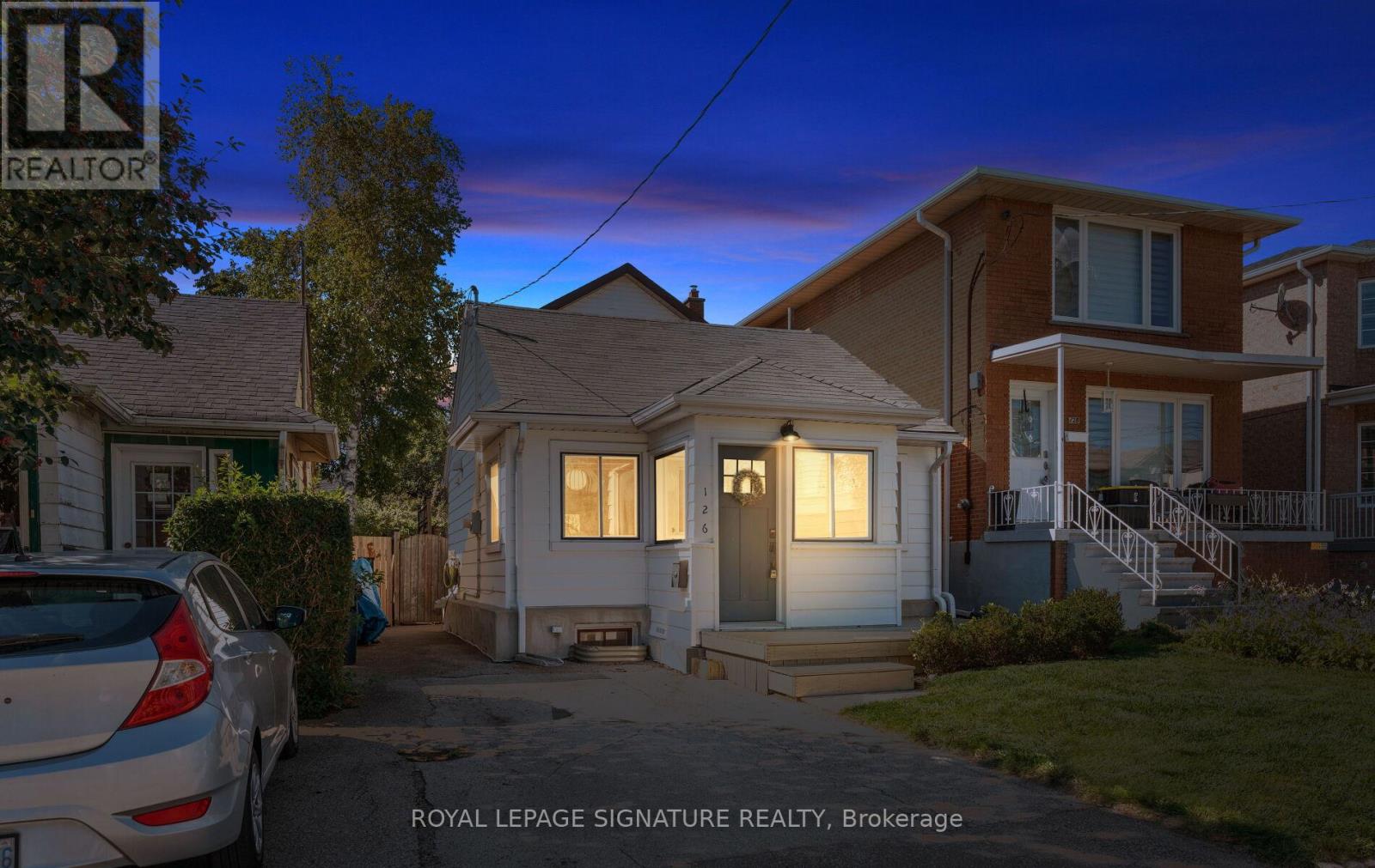 126 Twenty Second Street, Toronto (New Toronto), Ontario  M8V 3M4 - Photo 30 - W12442560