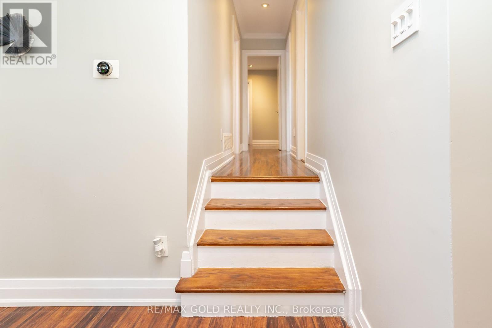 39 Ascot Avenue, Brampton (Avondale), Ontario  L6T 2P3 - Photo 20 - W12442565