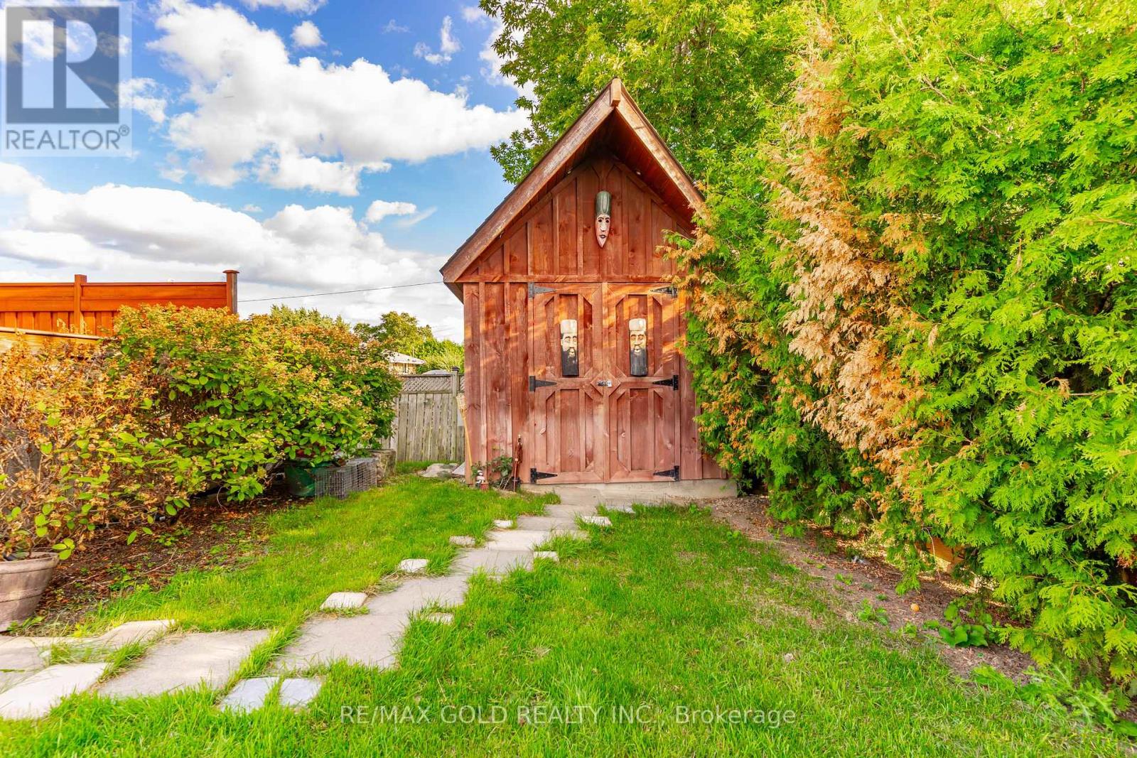 39 Ascot Avenue, Brampton (Avondale), Ontario  L6T 2P3 - Photo 43 - W12442565