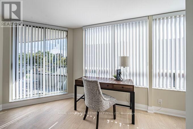 301 - 1 Aberfoyle Crescent, Toronto (Islington-City Centre West), Ontario  M8X 2X8 - Photo 15 - W12442592