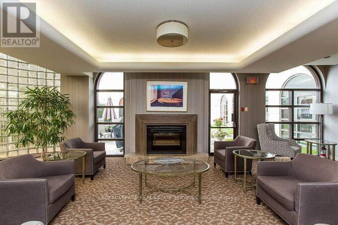 301 - 1 Aberfoyle Crescent, Toronto (Islington-City Centre West), Ontario  M8X 2X8 - Photo 5 - W12442592
