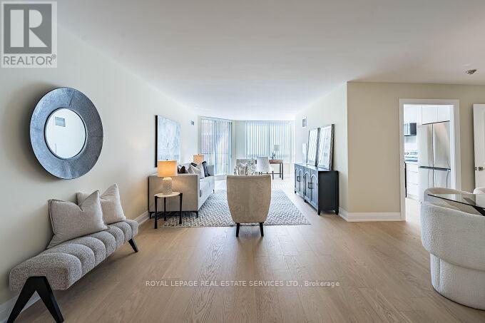 301 - 1 Aberfoyle Crescent, Toronto (Islington-City Centre West), Ontario  M8X 2X8 - Photo 8 - W12442592