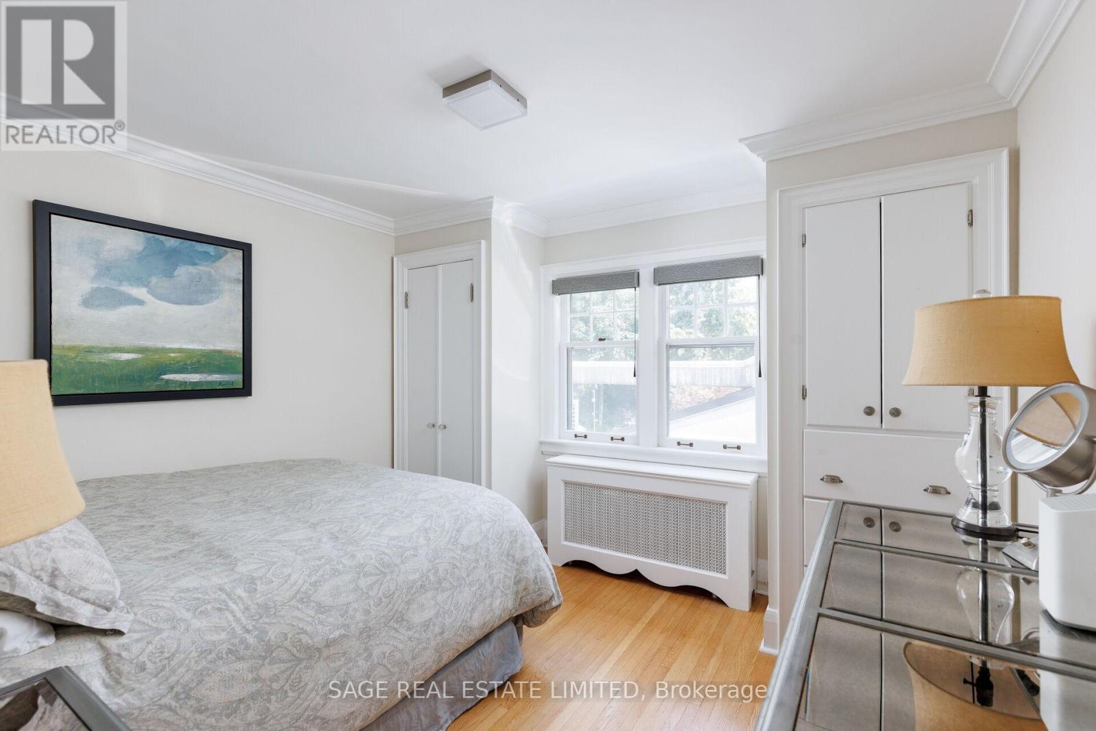 35 Grenview Boulevard N, Toronto (Kingsway South), Ontario  M8X 2J9 - Photo 37 - W12442606