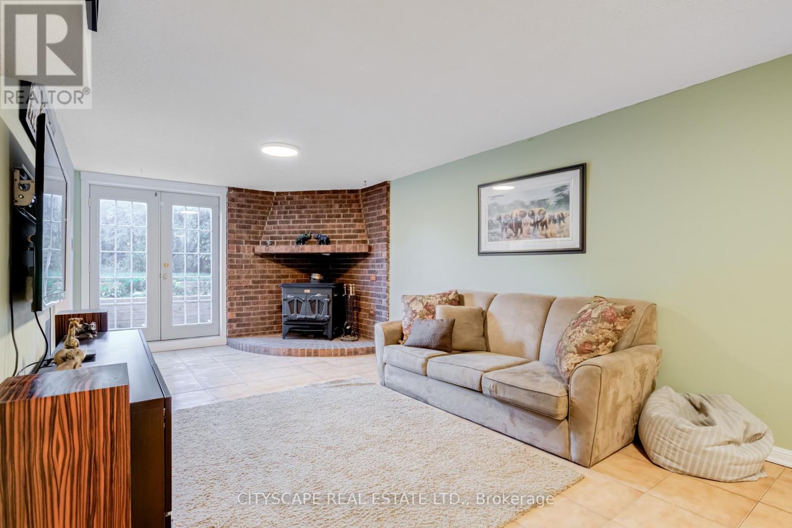 22 Jade Crescent, Brampton (Northgate), Ontario  L6S 3H1 - Photo 27 - W12442630