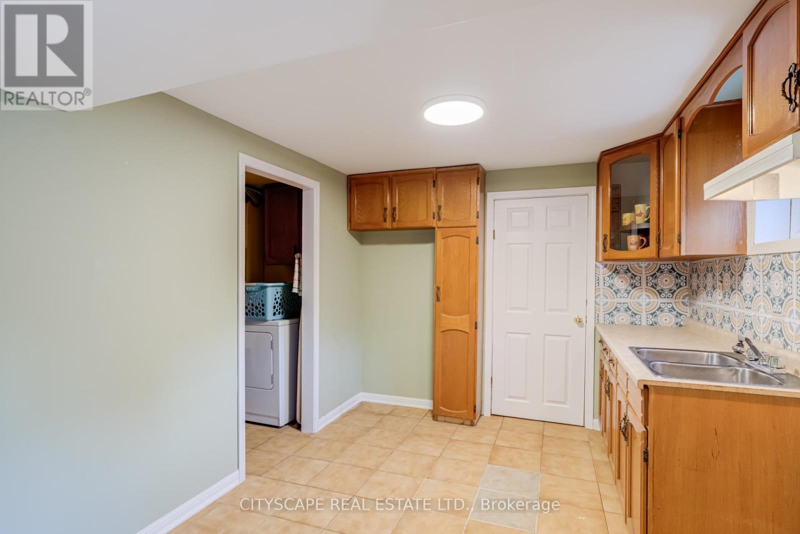 22 Jade Crescent, Brampton (Northgate), Ontario  L6S 3H1 - Photo 29 - W12442630