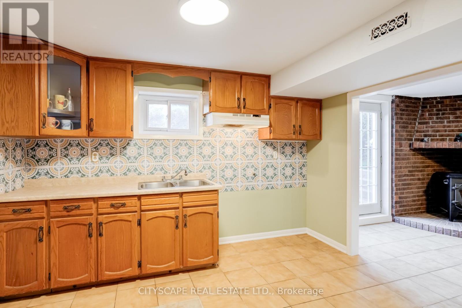 22 Jade Crescent, Brampton (Northgate), Ontario  L6S 3H1 - Photo 30 - W12442630