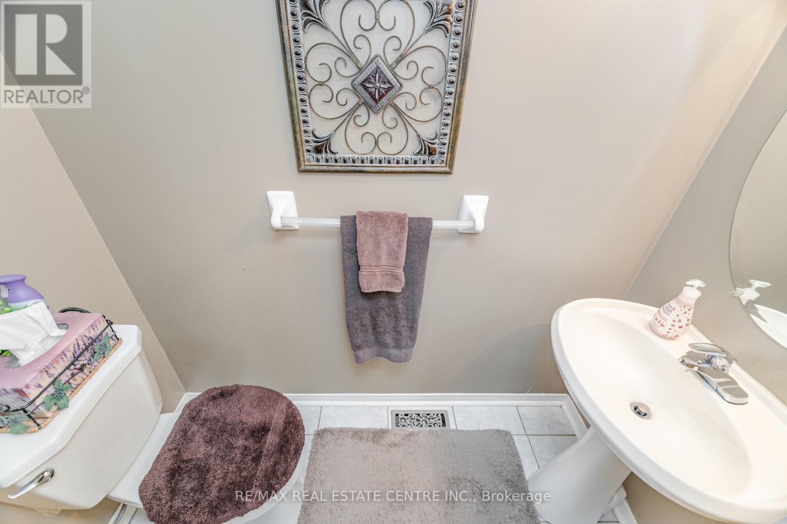 21 Hesketh Court, Caledon, Ontario  L7C 1C6 - Photo 18 - W12442640